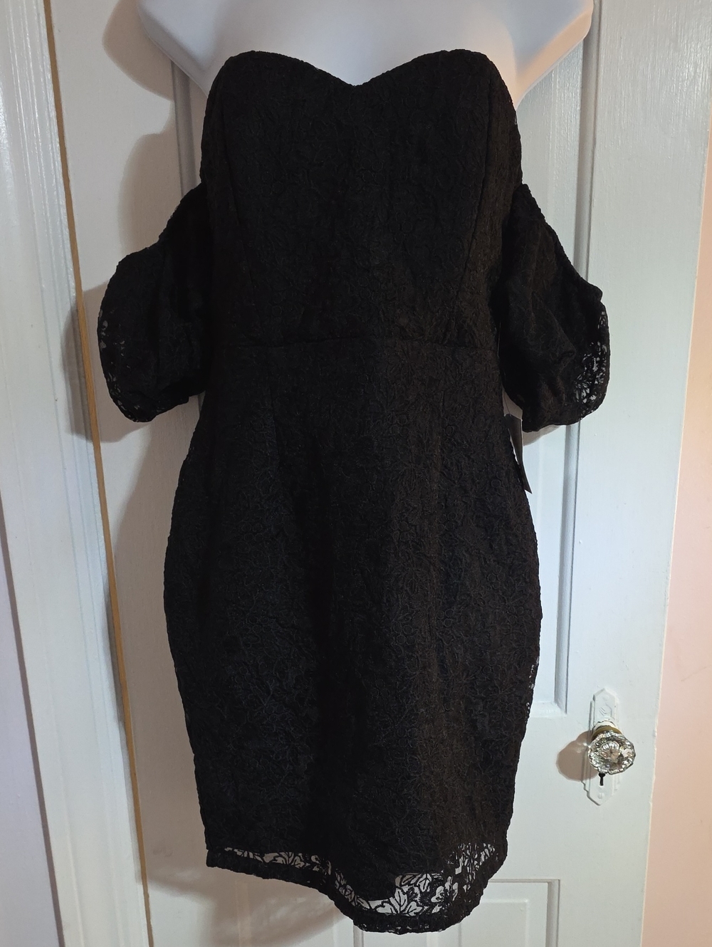 Black Off-Shoulder Lace Dress